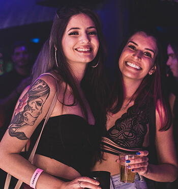 bachelorettes smiling